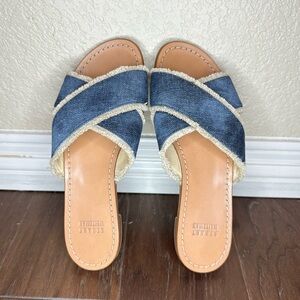 Stuart Weitzman Edgeway sandals